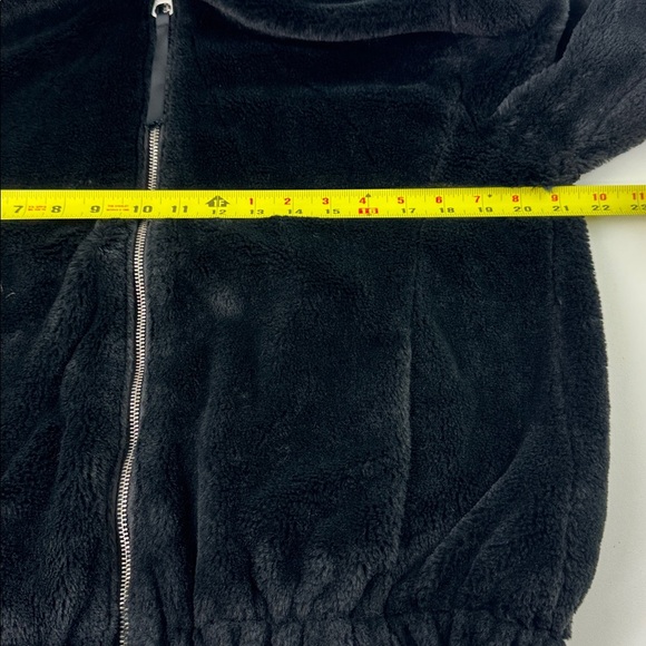 Revamped Women's fluffy black teddy coat - Picture 9 of 11